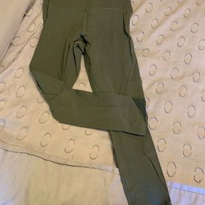 Glyder Army Green Leggings